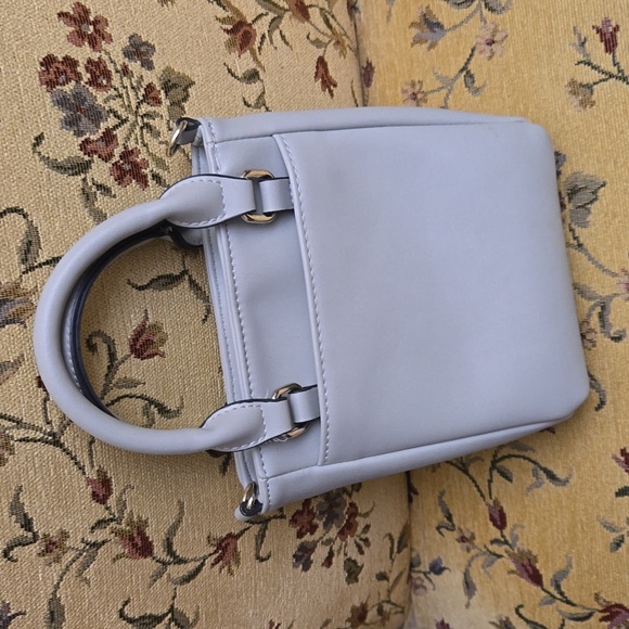 Final Offer. 😍😍😍😍True Religion handbag NWOT - Picture 2 of 8